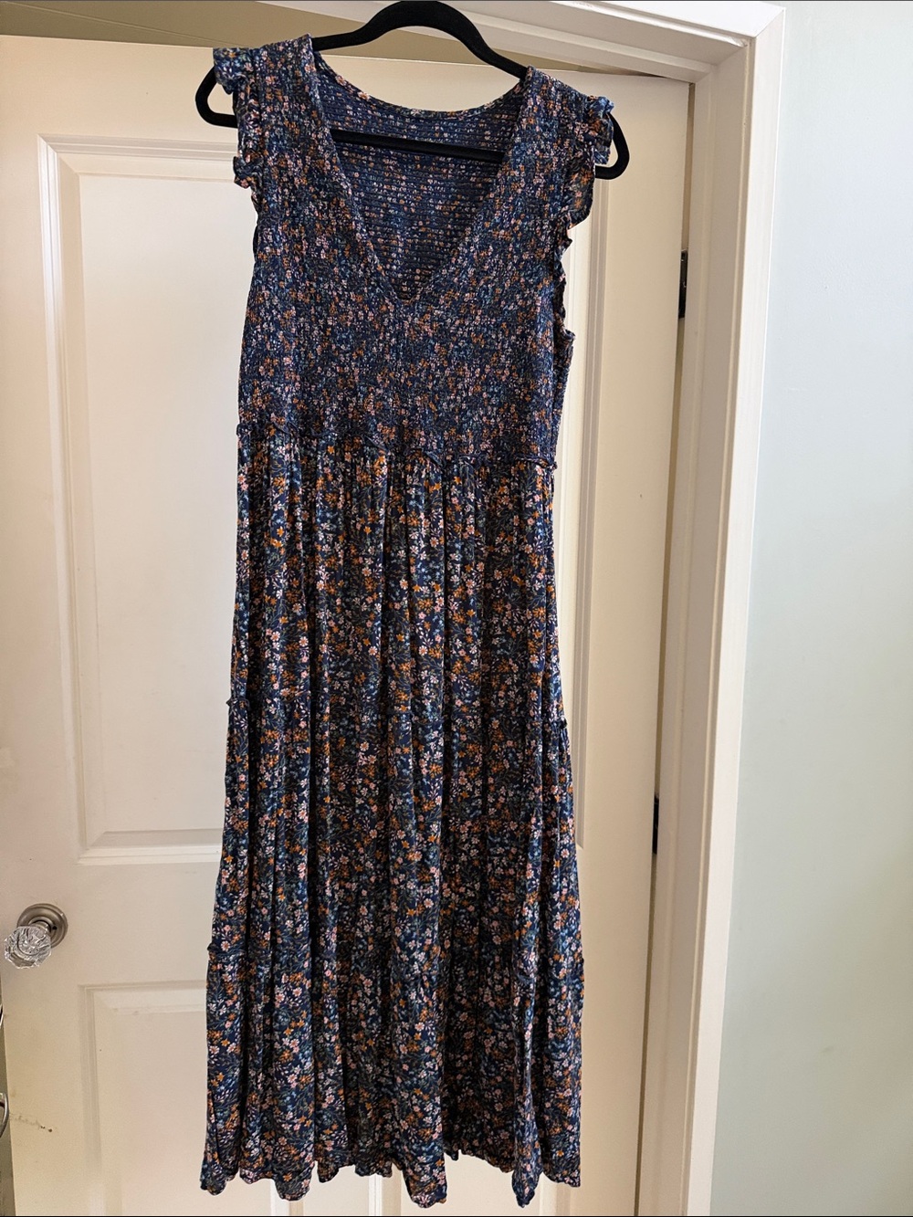 Floral Navy Blue Midi Dress with Ruffled Sleeves